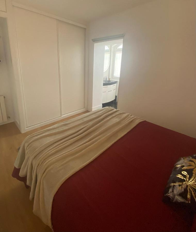 De Frente A 4 Torres, Habitacion Con Bano Hotell Madrid Eksteriør bilde