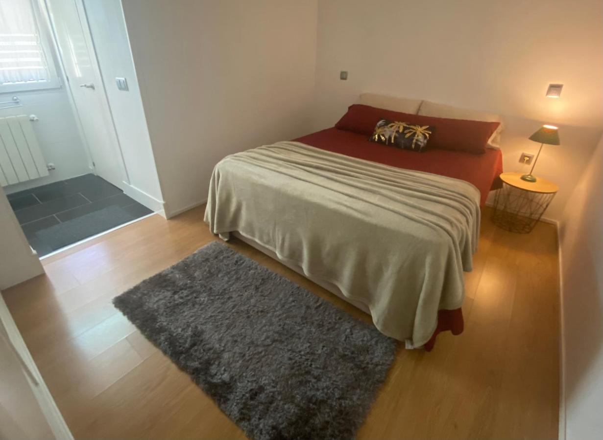 De Frente A 4 Torres, Habitacion Con Bano Hotell Madrid Eksteriør bilde